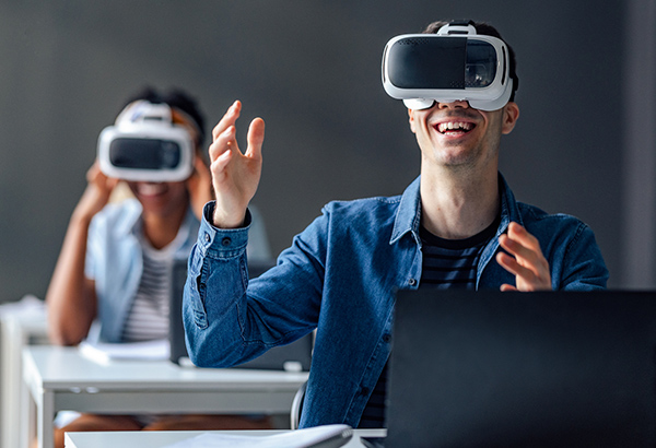 ørn ekstra initial How Do I Start Using Virtual Reality as a Tool for Instruction? - Magna  Publications