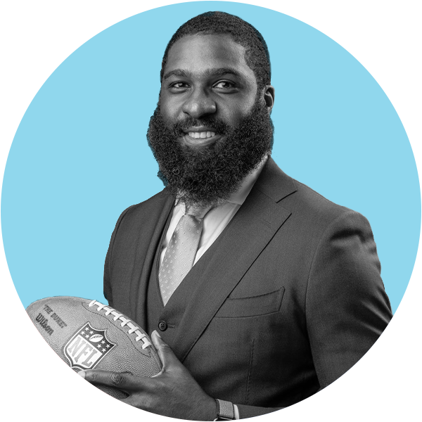Drew Davis headshot