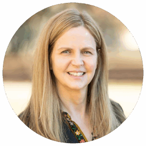 Claire Major headshot