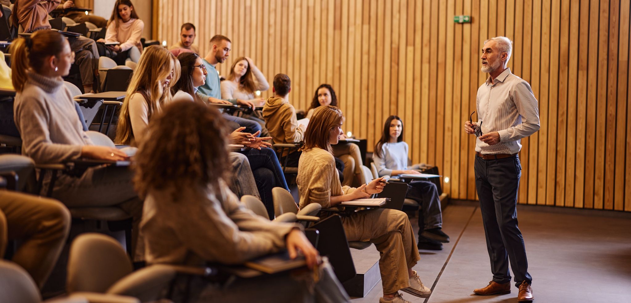 Read more about the article Defensive Teaching and the Emphasis on Coverage