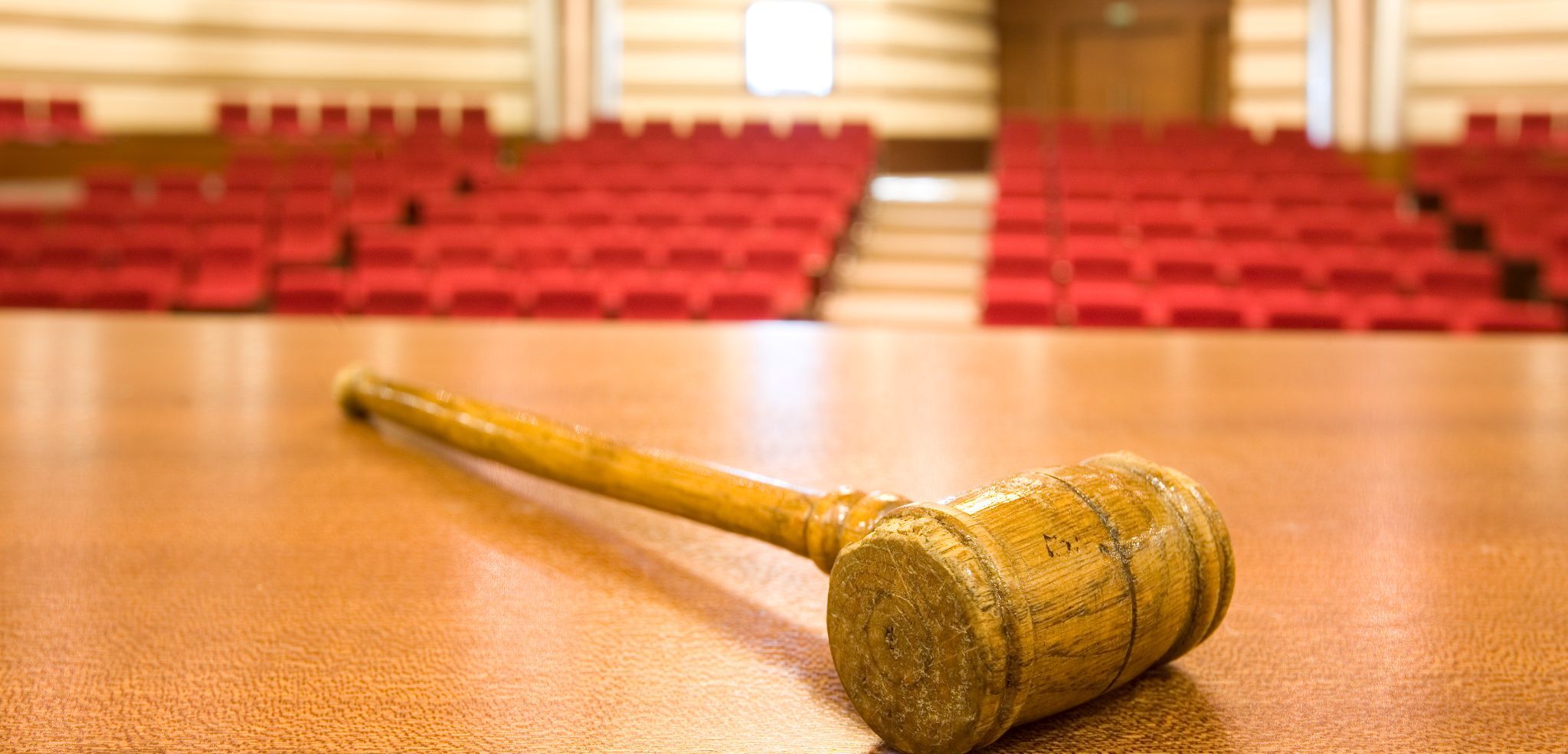 Read more about the article Building Your Own Moot Court for Undergraduates